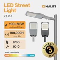 Lampadaire LED prêt à l'emploi AC 3000K/4000K/6500K IP66 IK10 pour routes, autoroutes, parkings et campus