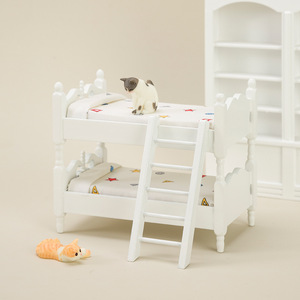 บ้านของเล่นไม้จำลองขนาดเล็กพร้อมเฟอร์นิเจอร์ห้องนอนการ์ตูนสุดสร้างสรรค์สำหรับเด็กเตียงสองชั้นและของตกแต่ง1:12 - Product Image 4