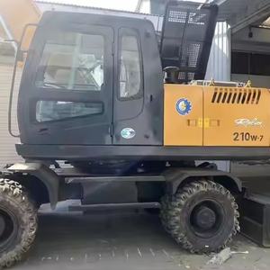 Top vente Hyundai 210W-7 210W-9 pelle sur pneus 21 tonnes construction d'occasion originale corée en stock - Product Image 1