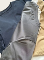 Op maat gemaakte hoogwaardige gemerceriseerde katoenen shine T-shirts voor heren, premium zachte effen T-shirts, OEM logo kleding