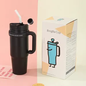 Taza de acero inoxidable de diseño minimalista de 30oz, Taza Termo de 304 colores para coche y cerveza con spray de plástico, regalo al por mayor - Product Image 1