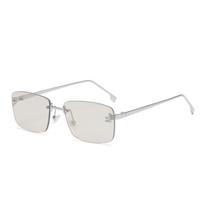 <span class=keywords><strong>Gafas</strong></span> <span class=keywords><strong>de</strong></span> <span class=keywords><strong>sol</strong></span> cuadradas sin montura a la moda, <span class=keywords><strong>gafas</strong></span> nuevas al por mayor, <span class=keywords><strong>gafas</strong></span> <span class=keywords><strong>de</strong></span> <span class=keywords><strong>sol</strong></span> <span class=keywords><strong>de</strong></span> marca protegidas UV400 <span class=keywords><strong>de</strong></span> alta calidad - Product Image 5