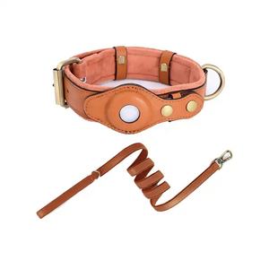 <span class=keywords><strong>Collar</strong></span> de Cuero para Perro con Logotipo Personalizado y Soporte para AirTag, <span class=keywords><strong>Collar</strong></span> de Cuero Personalizado con AirTag para Perro - Product Image 3