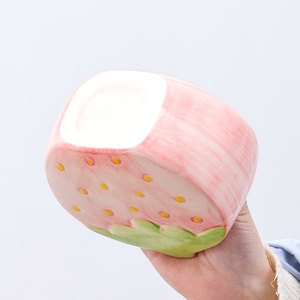 Support de Rangement en Céramique Style Fraise pour Pinceaux de Maquillage, Crayons à Sourcils, Peignes et Stylos – Organisateur de Table Tendance - Product Image 2