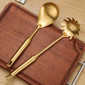ชุดเครื่องครัวสเตนเลสสตีลคุณภาพสูง Kitchen Master Gold 6 ชิ้น ประกอบด้วยตะหลิว ทัพพี ช้อนตักซุป ตะหลิวพลิกอาหาร ที่คีบอาหาร ทนทาน ใช้กับเครื่องล้างจานได้ - Product Image 6