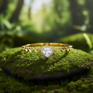 Pulsera de Corazón de Cristal, Acero Inoxidable 316L, Chapado en Oro PVD, Joyería Sostenible y Resistente para Mujer - Product Image 3