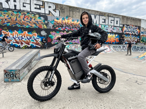 Motocicleta Eléctrica para Adultos Mimbob Modelo <span class=keywords><strong>TK3</strong></span> Todoterreno 3000W 48V/22.5A Batería 55km/h Velocidad Máxima Color Personalizable 4-6 Horas - Product Image 6