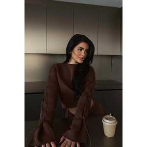 Conjuntos de Traje para Mujer con Detalles de Costura en Color Marrón - Product Image 5