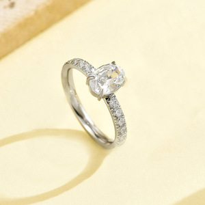 Conjunto de anillos de boda de moda Unisex, anillos de pareja de acero inoxidable con circón, chapado en oro de 18 quilates, joyería de moda con incrustaciones de corte princesa - Product Image 4