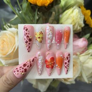 เล็บปลอมอะคริลิกเทียมสีทองแบบทำมือกดบนเล็บ2025ออกแบบได้ตามต้องการ - Product Image 1