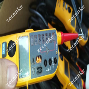 Sonda Eléctrica de Doble Polo T130 para Prueba de Voltaje y Continuidad o FlukeT130VDE de Segunda Mano - Product Image 3