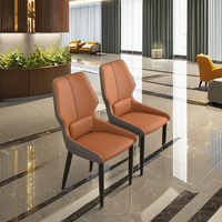 Chaise de loisirs moderne en cuir beige coussin souple dossier de jambe en métal pour salle à manger salon hôtel restaurant usine vente en gros