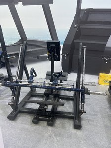 Machine de musculation à plaques de poids pour la poitrine et le dos, modèle Orbital Row Steel Safety - Product Image 2