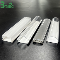 Fabricant Bming – Nouveau diffuseur de lumière transparent moderne pour intérieur, sur mesure, en co-extrusion irrégulière avec logement de lentille LED intégré