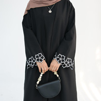 Sharut Nouvelle Abaya Modeste Broderie Aïd Ramadan, Robe Musulmane pour Femmes, Abaya de Dubaï, Vêtement Islamique, Robe Musulmane en Lin