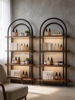 Vitrine de présentation de cosmétiques de luxe, idéale comme présentoir d'échantillons pour les salons de beauté et les salons de manucure