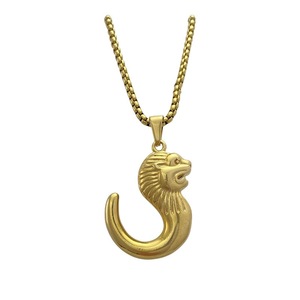 Yunnique – collier avec pendentif tête de lion en or, en acier inoxydable plaqué or 18 carats, design animal en forme de U, bijoux à la mode - Product Image 1