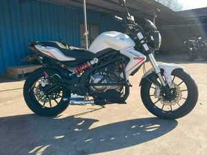 Motocyclettes d'occasion Beneli Bn300 300cc Sportbikes à essence, motocyclettes tout-terrain, sportbikes, motocyclettes de route - Product Image 2