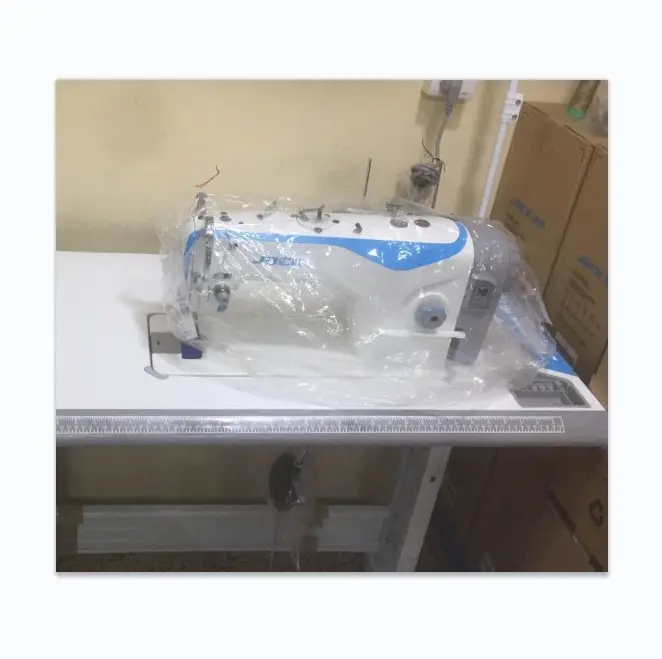 Máquina de costura f4 nova máquina de costura direta com tabela completa