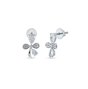 Boucles d'oreilles en diamant de goutte éblouissantes combinant la beauté classique avec les tendances de la mode moderne pour tous les âges fournisseur indien - Product Image 1