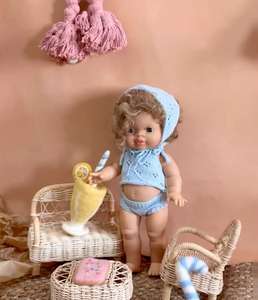 Accessoire de barboteuse de crochet de fil naturel de poupée de <span class=keywords><strong>Minikane</strong></span> douce vintage avec le bonnet - Product Image 6