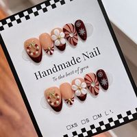 Nouvelle Arrivée Faux Ongles à Presser Faits Main de Noël, Qualité Supérieure, Forme Amande, Motifs French Cat Eye, pour Fêtes, Fournisseur d'Ongles
