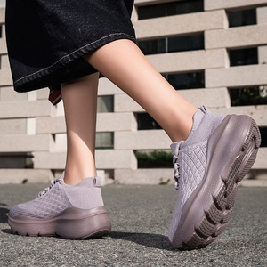 Zapatillas para Correr de Moda Casual al por Mayor, Transpirables, Cómodas y con Amortiguación para Unisex - Product Image 6