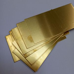 Plaque en alliage de laiton JIS H3100 C2200 C2801 H90 H62, placage or 97%, résistance 245-345MPa, elongation 35%, usage industriel électronique - Product Image 3