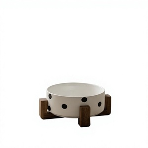 Plato de Cerámica para Gatos, para Uso Doméstico, con Apariencia Elegante, Acabado Liso y Brillante, Boca Ancha, Base Estable, Apto para Uso Diario - Product Image 1