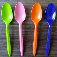 Sendok Plastik Sekali Pakai Warna-Warni 14cm PS 2.3g untuk Dessert