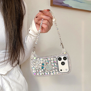 Coque <span class=keywords><strong>de</strong></span> <span class=keywords><strong>téléphone</strong></span> antichoc en forme <span class=keywords><strong>de</strong></span> mini sac, ornée <span class=keywords><strong>de</strong></span> diamants gravés à la main, motif papillon et goutte d'eau, pour iPhone 17 Air 16 Pro Max - Product Image 3