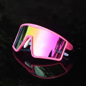 Lunettes de soleil de cyclisme et de golf pour femmes, monture intégrale, UV400, avec logo OEM, design tendance, protection UV140 - Product Image 1