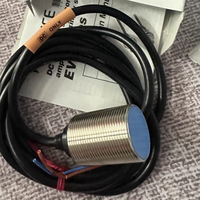 Capteur de proximité indépendant KEYENCE EV-130MC, série EV, type blindé M30 EV 130MC