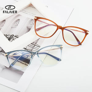 แว่นตา FalaiEr Cat Eye Full Frame สำหรับผู้หญิง ป้องกันแสงสีฟ้า ทรงกลาง เลนส์ AC C1 กรอบสีดำ - Product Image 3