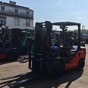 Montacargas TOYOTA Usado Original de Japón en Venta, <span class=keywords><strong>3t</strong></span> 3ton FD30 5t 7t - Product Image 4