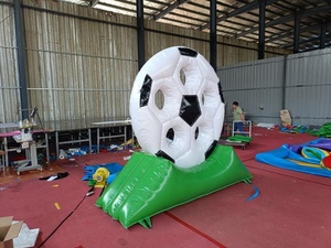 Jeu <span class=keywords><strong>de</strong></span> fléchettes <span class=keywords><strong>de</strong></span> football gonflable YIBEI pour l'intérieur <span class=keywords><strong>et</strong></span> l'extérieur - Matériel PVC, taille 3x2,5m, certifié CE, installation facile - Product Image 3