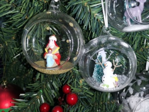 Luxuriöse Handgefertigte Geblasene Glas-Weihnachtskugeln, Transparent und Öffenbar, für Individuelle DIY-Baumschmuck-Dekoration - Product Image 2