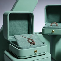 Boîte à bijoux élégante et écologique de luxe avec logo personnalisé, en cuir PU, doublure en daim, pour bagues, pendentifs, colliers, boîte à bijoux