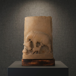 Escultura de Vaca Sagrada Kamadhenu Inspirada en el Arte del Templo Hindú del Siglo XII, Figura de Vaca Divina, Réplica Decorativa de Patrimonio - Product Image 3