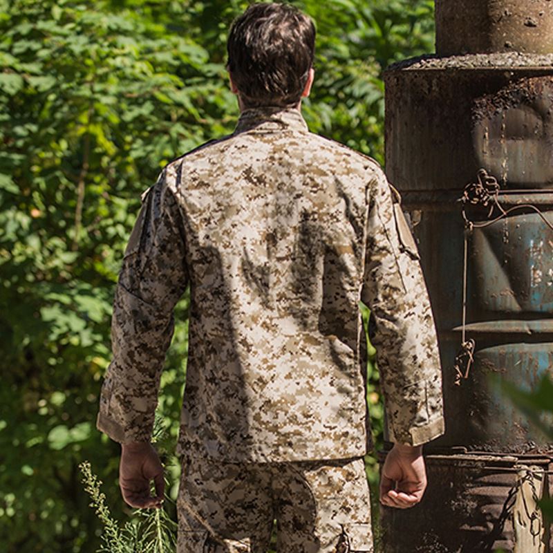 Venta al por mayor ropa militar usada-Compre online los mejores ropa  militar usada lotes de China ropa militar usada a mayoristas | Alibaba.com