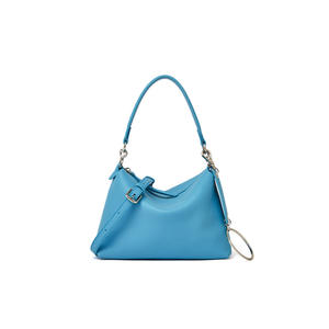 حقائب كتف فاخرة للنساء وصلت حديثًا لعام 2024، حقائب يد للنساء بتصميم حزام مزدوج من جلد البولي يوريثان بلون موحد - Product Image 4