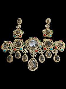 Conjunto de Gargantilla Navratan Premium, Conjunto de Gargantilla de Latón con Perlas para Mujer, Estilo Gargantilla para Bodas y Fiestas - Product Image 2