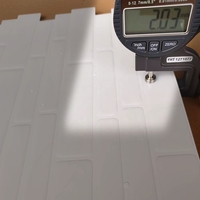 Autocollant auto-adhésif en PU bon marché, carrelage mural 3D à peler et coller pour dosseret, carreaux de métro polygonaux en brique blancs pour la cuisine
