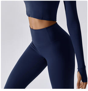Ensemble de yoga trois pièces pour femmes Clouds, vêtements de sport d'extérieur, taille haute, respirant, anti-chocs - Product Image 4