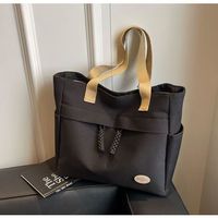 Sac fourre-tout de style japonais pour femme, chic, spacieux, avec fermeture éclair, en polyester, nouvelle collection 2026, tendance, élégant, haut de gamme, niche, été-automne