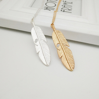 Collier long pour femmes, chaîne longue pour pull, bijoux fantaisie, collier en plumes plaqué or pour femmes