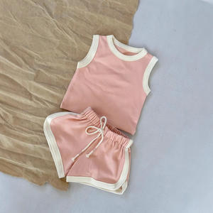 Completi Estivi per Bambini all'Ingrosso, Top e Pantaloncini per Ragazzi e Ragazze, Set 2 Pezzi - Product Image 2