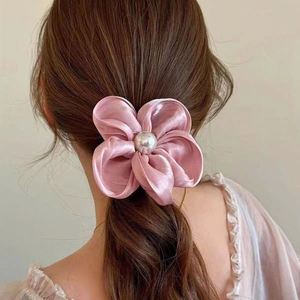 Scrunchie floral de luxe, style forêt féerique, élastique pour cheveux pour femme, attache en spirale, pince à cheveux - Product Image 2