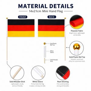 Drapeaux de pays personnalisés imprimés sur mesure en PE et polyester, mini-drapeaux à main avec logo et bâtons - Product Image 5