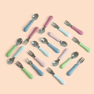 Es-Pro Venta al por Mayor ODM/OEM, Juego de Cuchara y Tenedor para Bebés de Acero Inoxidable con Mango de Silicona de Grado Alimenticio, Personalizado para Niños y Bebés - Product Image 1